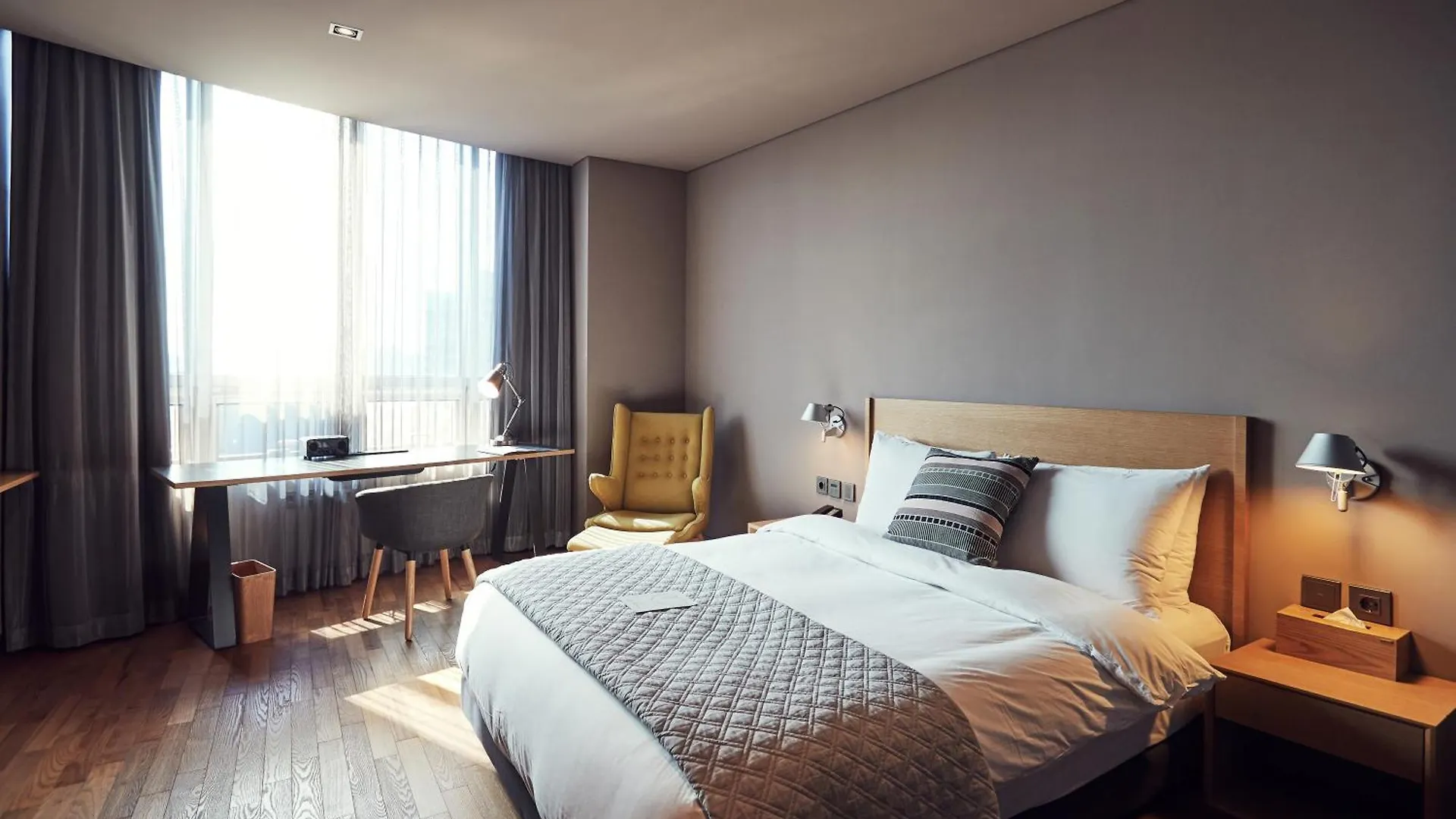 ***  La Casa Hotel Seoul South Korea